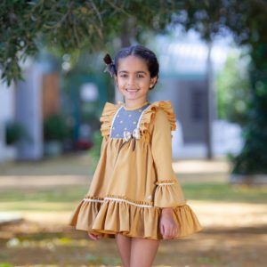 VESTIDO MOSTAZA ABUELA TATA