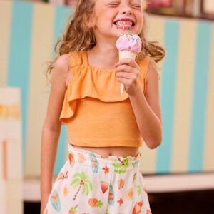 Conjunto pantalón corto estampado y top volantes niña Ref. 26-03230-076 27,99 €